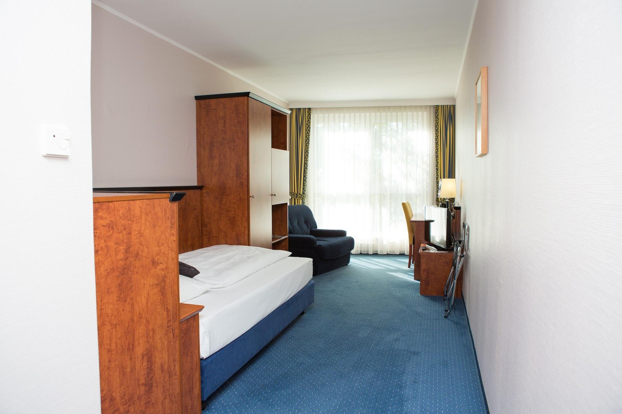 Amedia Frankfurt Russelsheim Trademark Collection By Wyndham Экстерьер фото