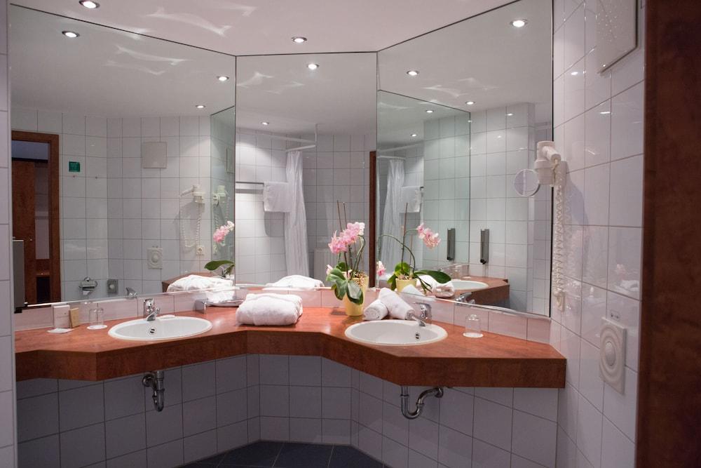 Amedia Frankfurt Russelsheim Trademark Collection By Wyndham Экстерьер фото