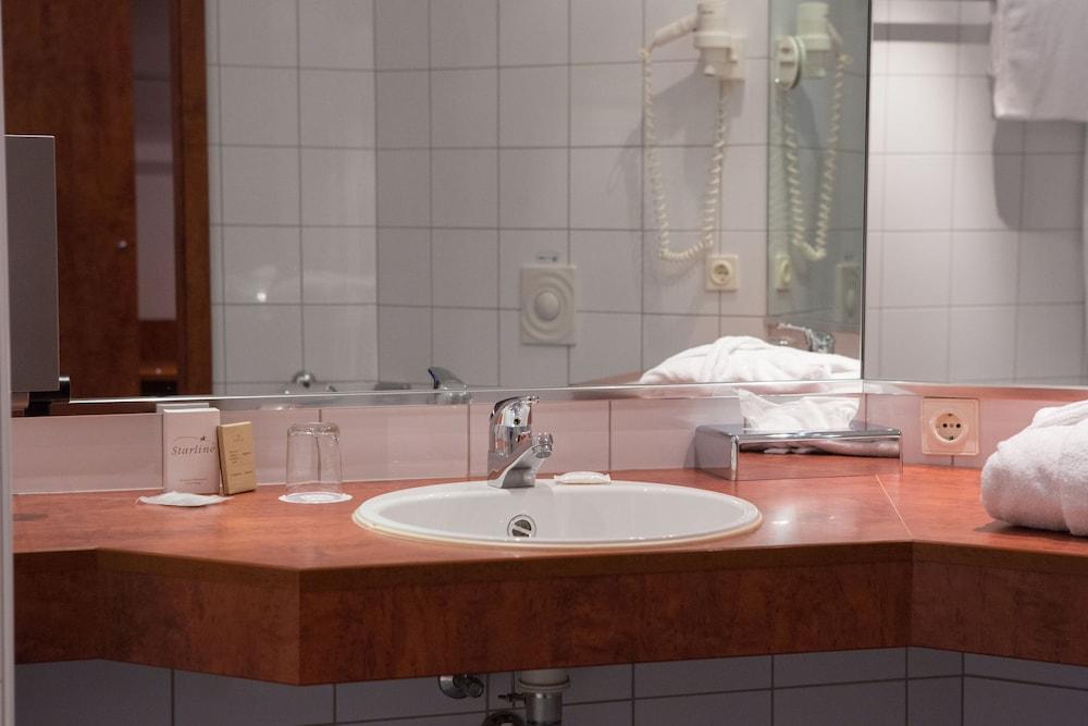 Amedia Frankfurt Russelsheim Trademark Collection By Wyndham Экстерьер фото