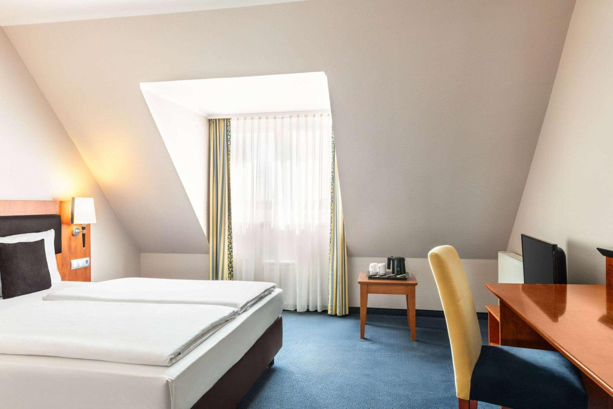 Amedia Frankfurt Russelsheim Trademark Collection By Wyndham Экстерьер фото